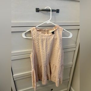 Universal Thread blush top